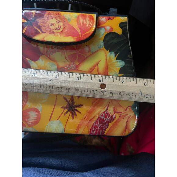 Vtg Angela Frascone Handbag Hard Acrylic Bathing Beauties - Picture 9 of 9